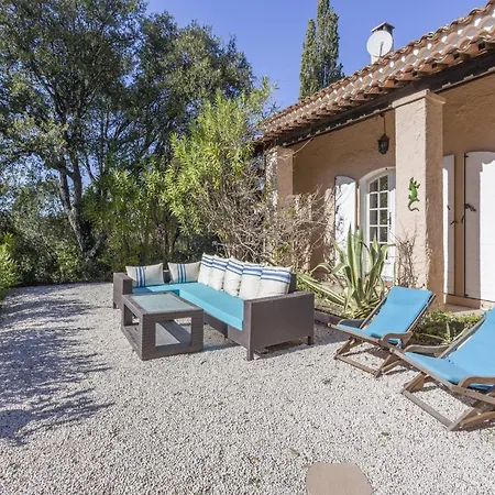 With Private Pool & Fréjus