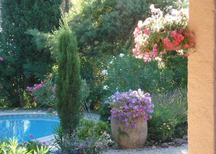 فيلة With Private Pool &